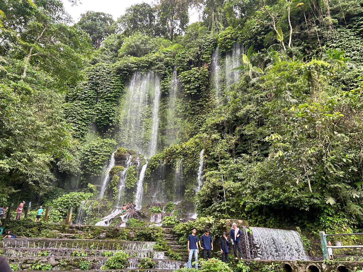 wisata benang stokel lombok